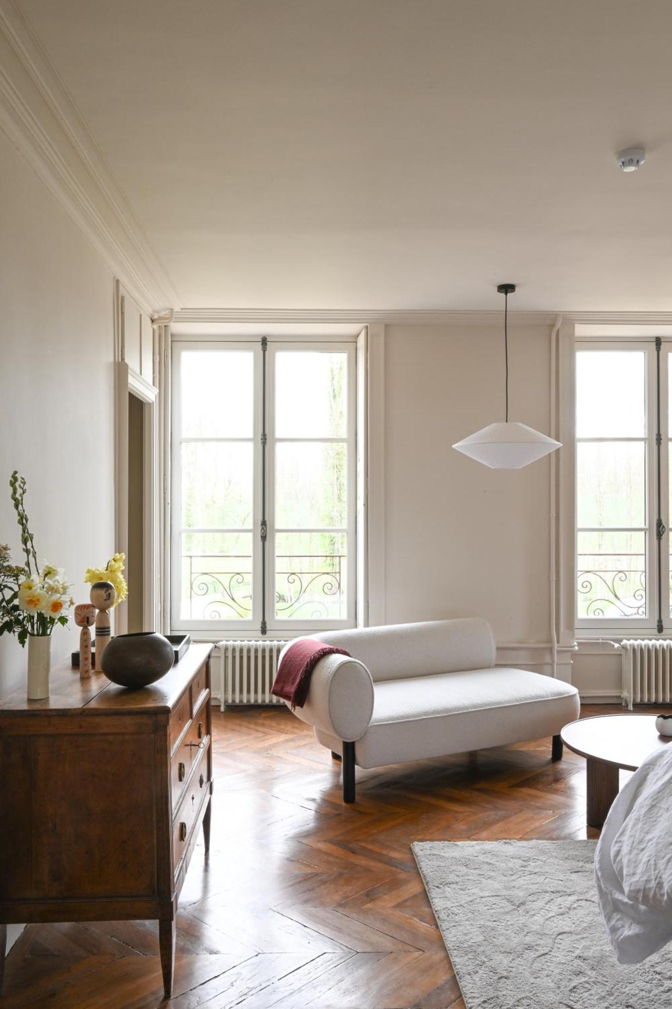 Hotel Les Pres Saint-Hilaire-le-Chatel Экстерьер фото